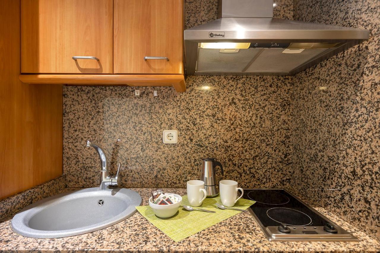 Apartments Sata Park Guell Area Barcelona Eksteriør bilde